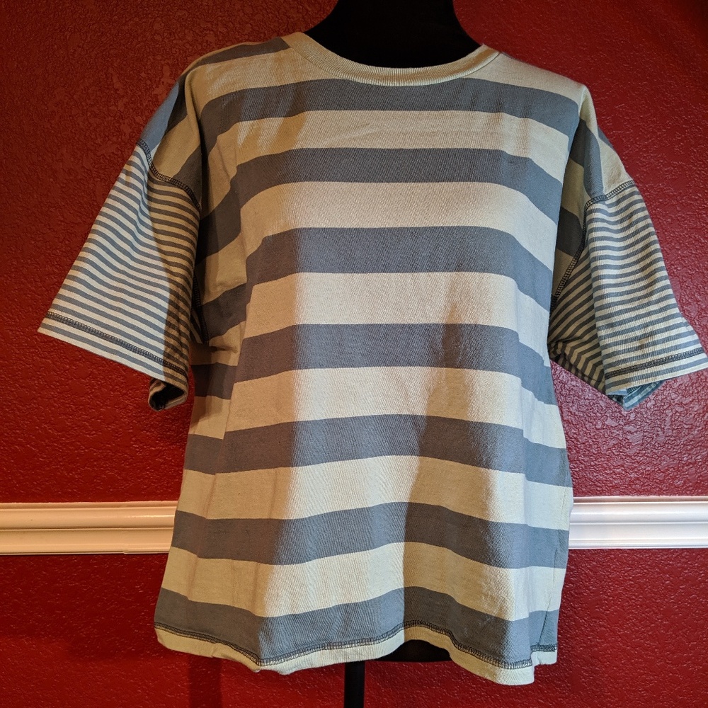 BDG @ Urban Outfitters Striped Crop Top. Lrg